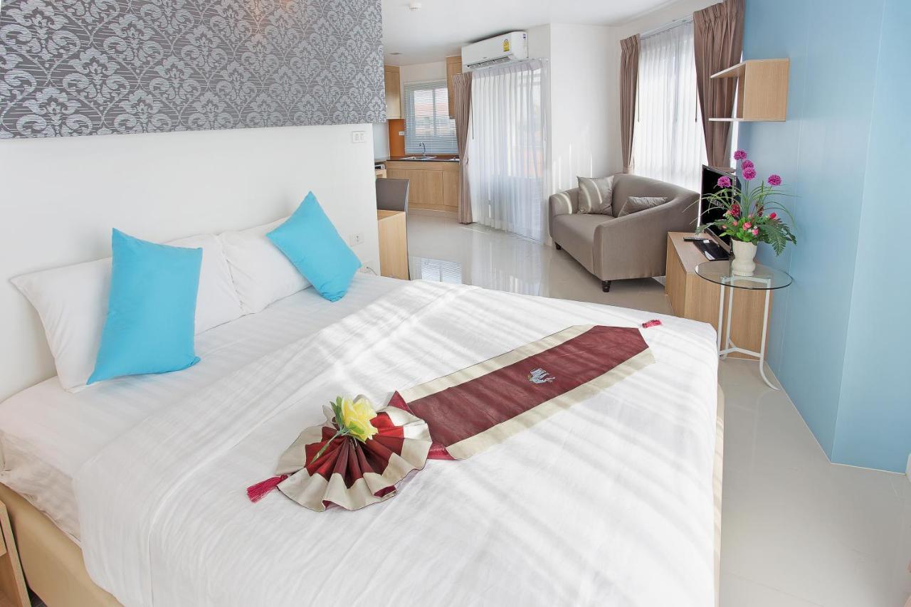 C-House & Residence Hotel Amata City Pluak Daeng Zewnętrze zdjęcie